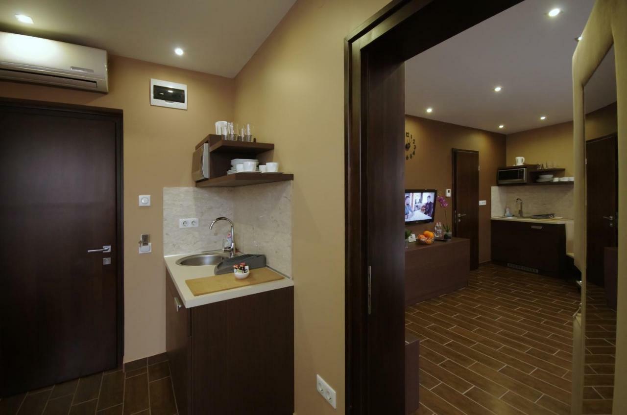 Royal Residence Apartments غيولا المظهر الخارجي الصورة