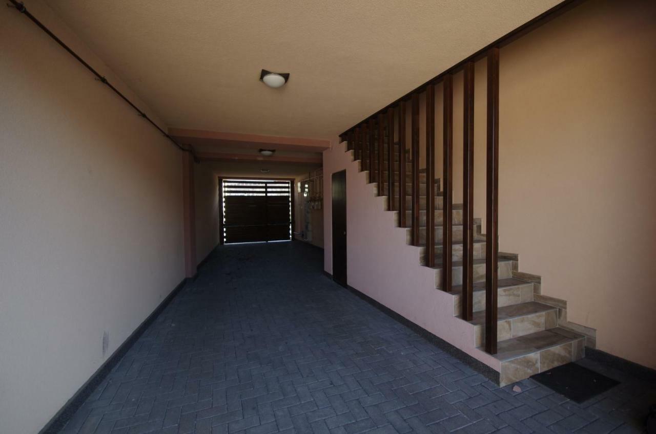 Royal Residence Apartments غيولا المظهر الخارجي الصورة