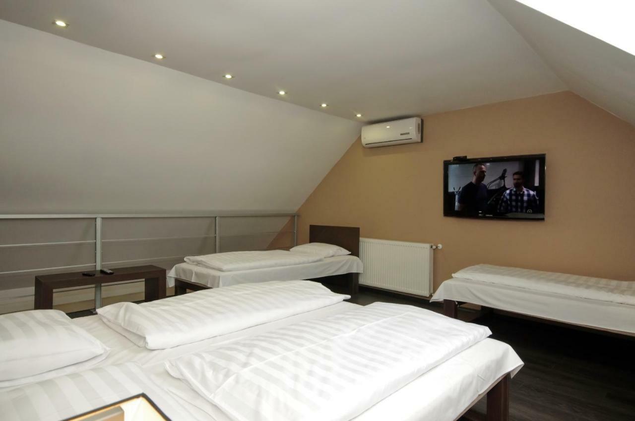 Royal Residence Apartments غيولا المظهر الخارجي الصورة